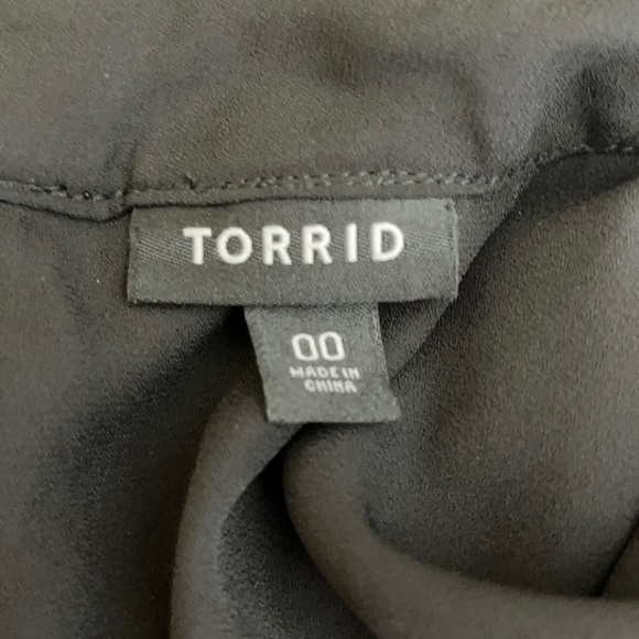 Torrid Black Embellished Choker Neck Tank Sz 00 - Picture 9 of 13